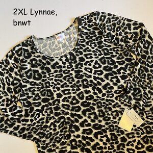 2XL Lularoe Lynnae long-sleeve top, white with black grey leopard print